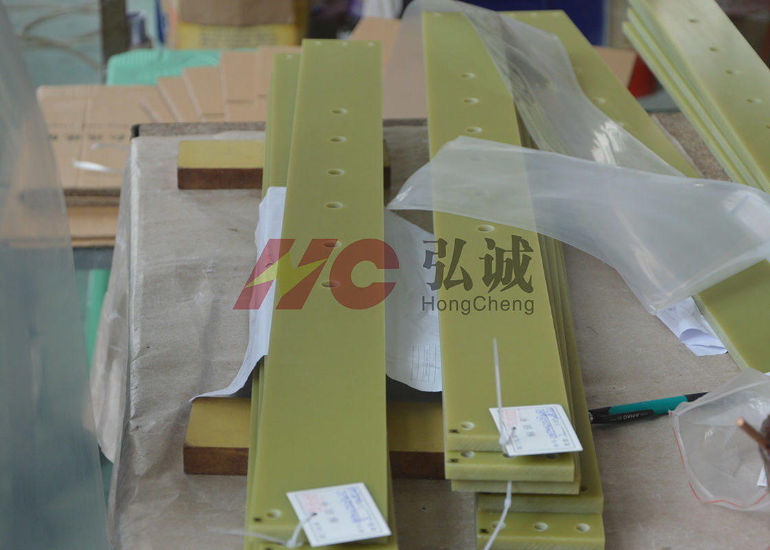 Yellow GPO3 Fibreglass Sheeting Panels EN45545 Bersertifikat Penyerapan Air Rendah